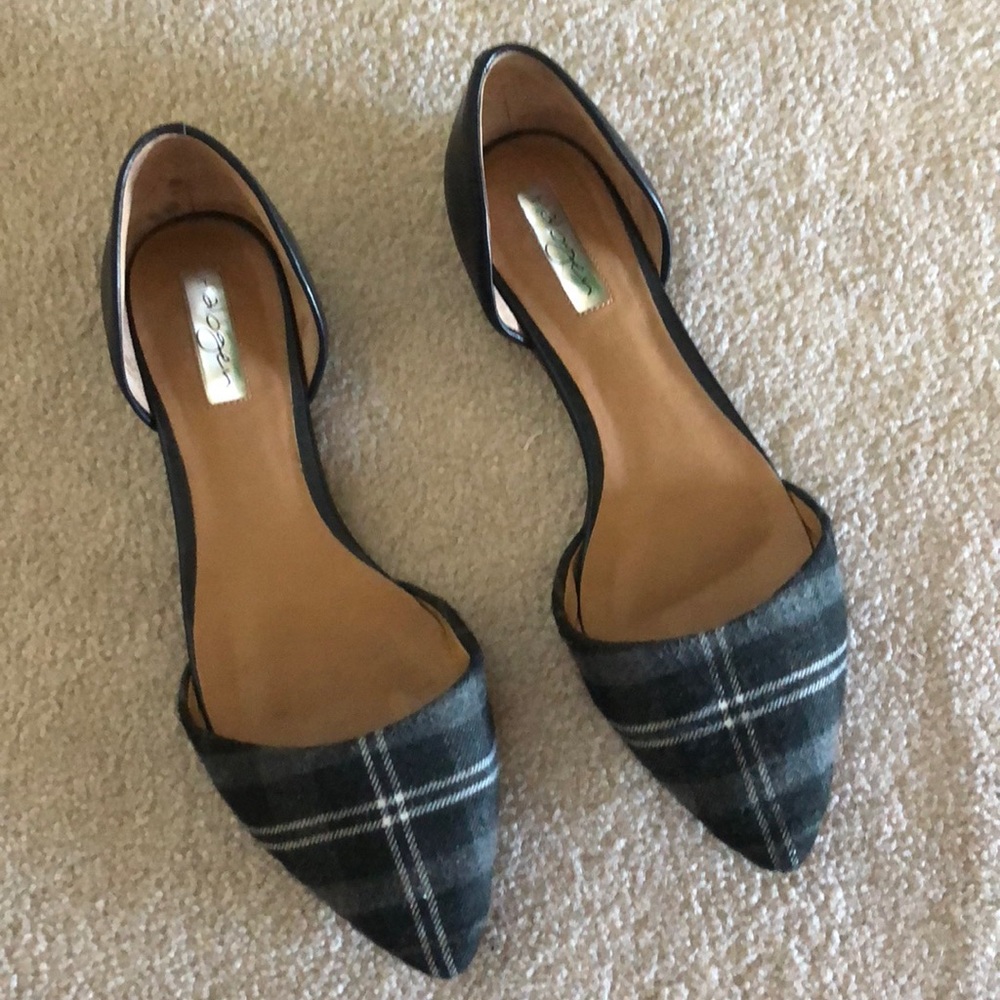 Plaid flats